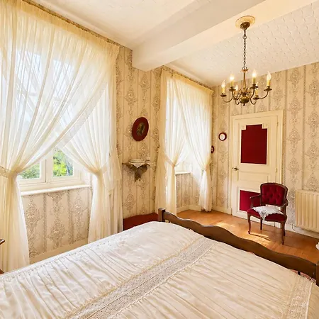 Maison Niclade بيت للعطل *