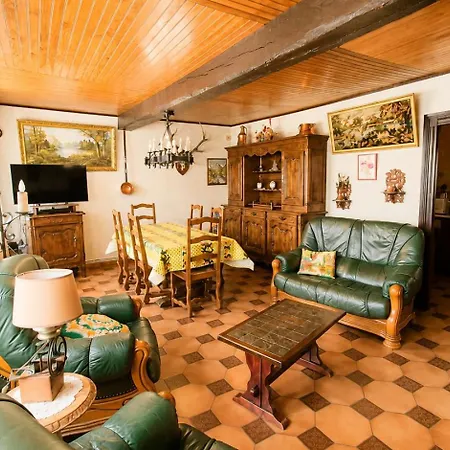 بيت للعطل Maison Niclade *